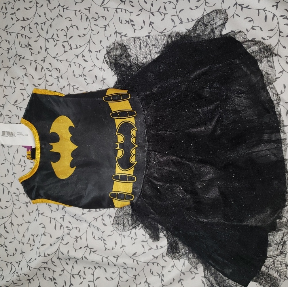 Costume